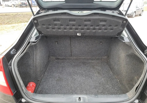 Skoda Octavia cena 24990 przebieg: 179000, rok produkcji 2011 z Kutno małe 466